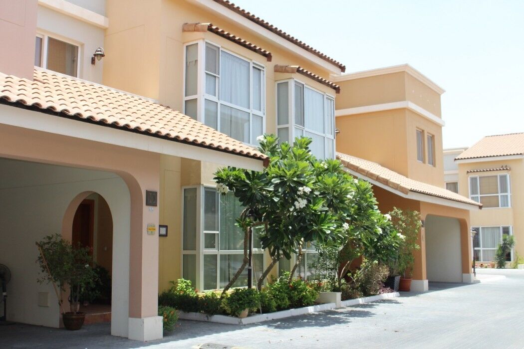 Barsha Gardens By J5 Holiday Homes Dubai Exterior photo