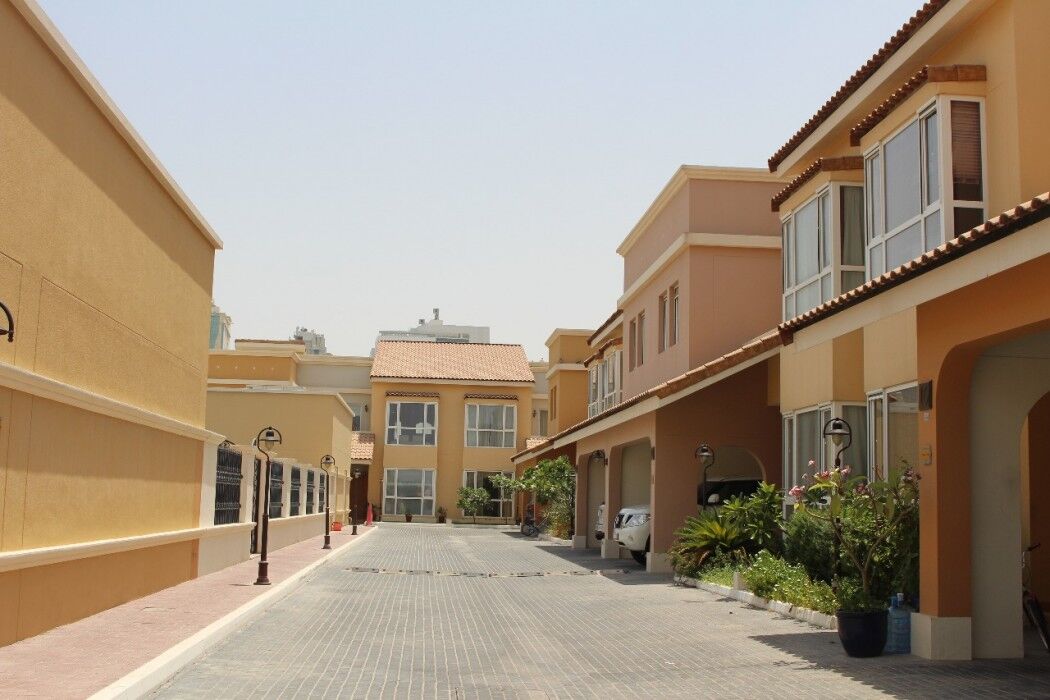 Barsha Gardens By J5 Holiday Homes Dubai Exterior photo